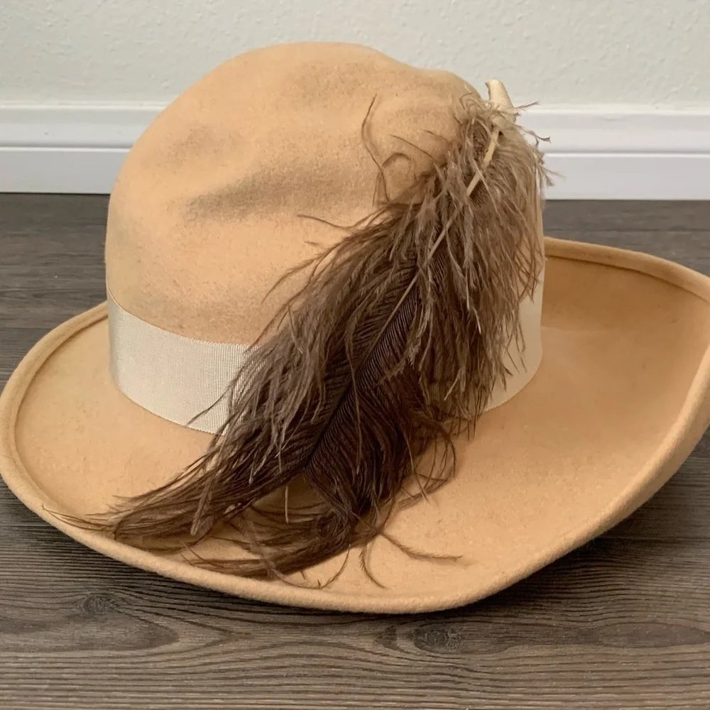 Miss Bierner wool hat